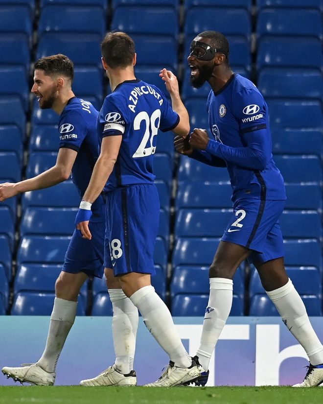 爆冷！广东狂输山西14分，进攻拉胯失误多，奎因首秀拉胯