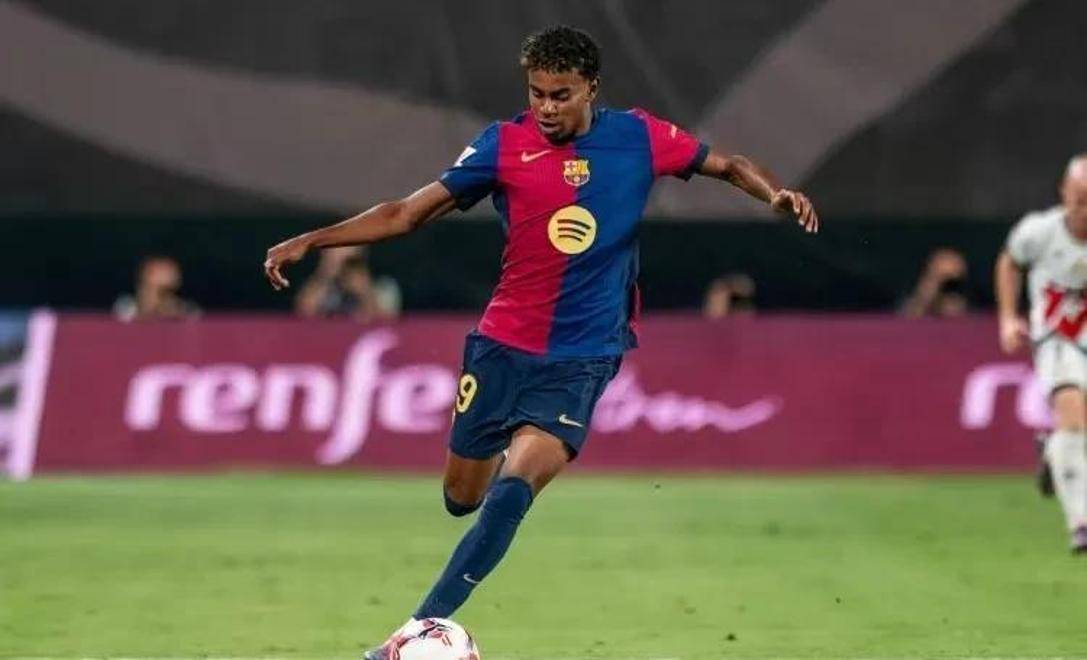 挑事？每日邮报称安东尼比赛中头槌犯规，逃过一张红牌